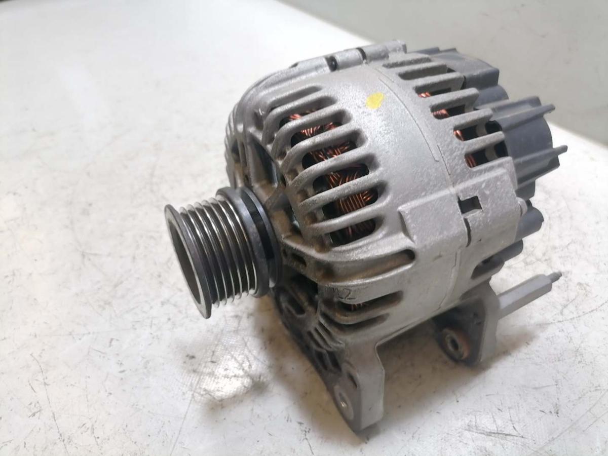 VW Golf 6 original Lichtmaschine Generator 1,4 59kw Bj.2010